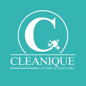Cleanique ltd Logo
