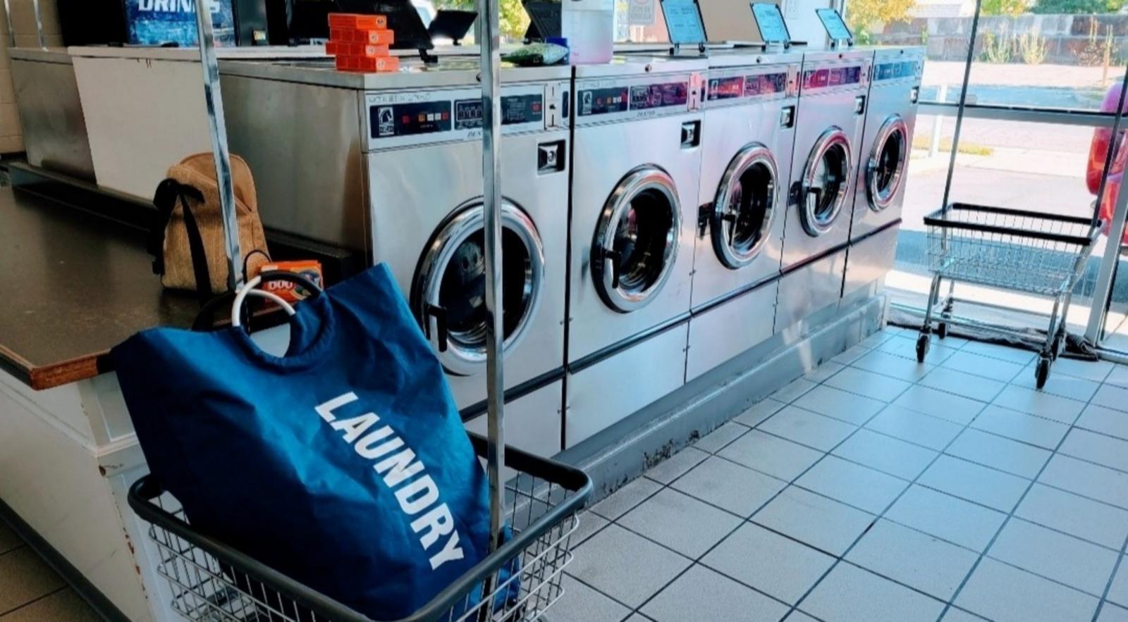 Lovely Laundry photo 4