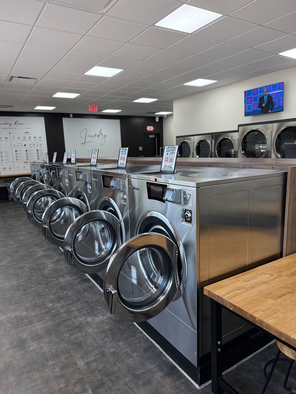 Clean Shirt Co. Laundromat in Eau Claire, Wisconsin