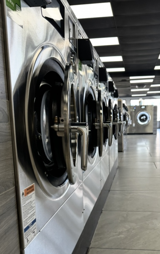 Big Wash Laundromat West Valley photo 7
