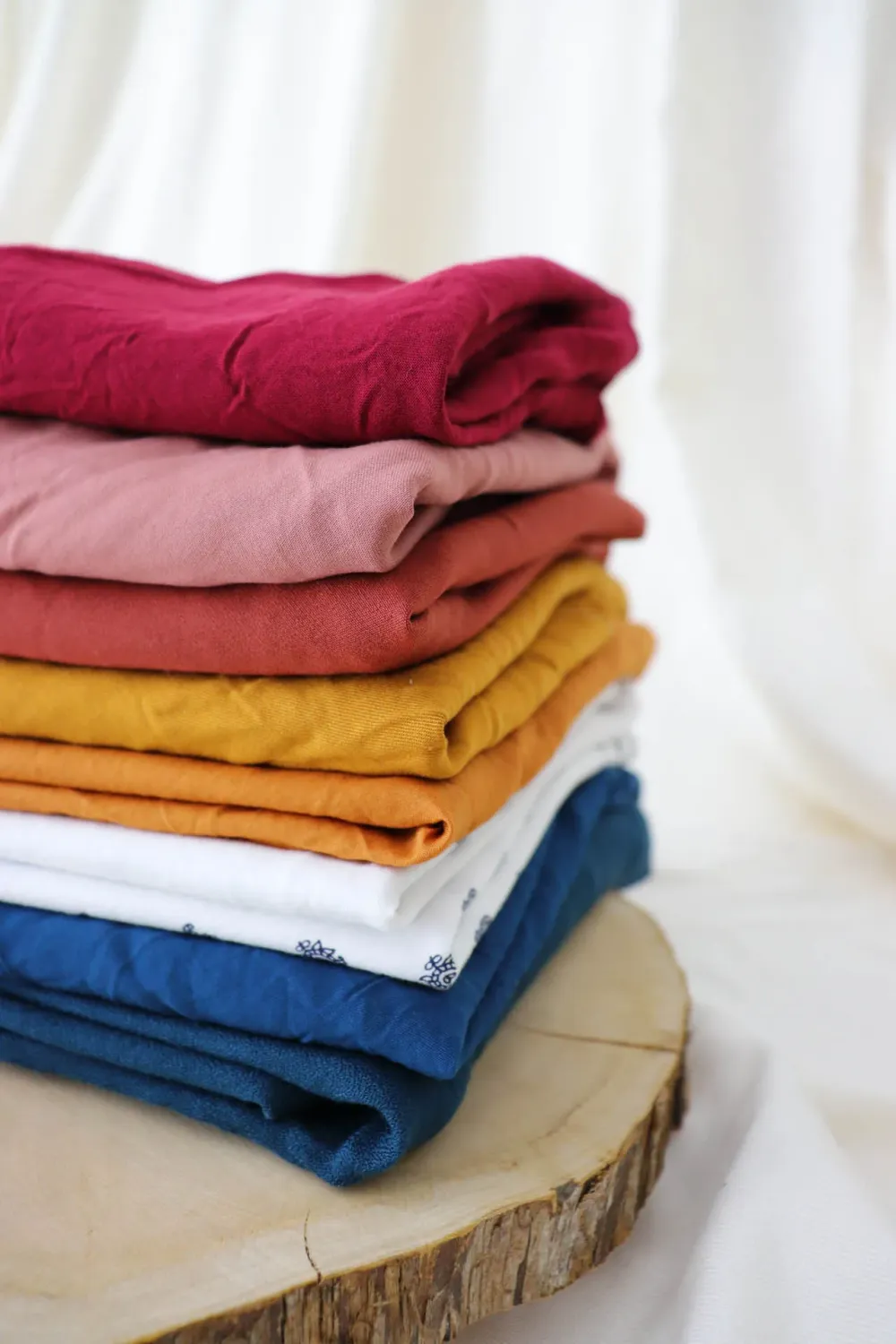 Wash and fold laundry service in Acworth